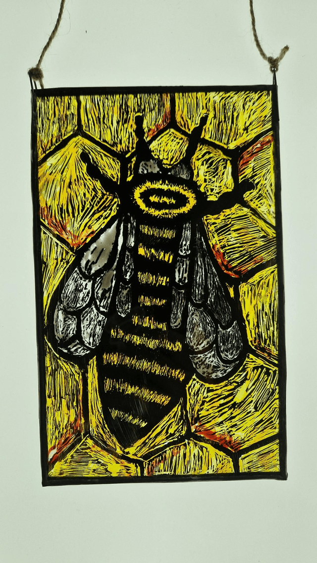 Bee sun catcher